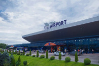 В аэропорту Кишинева иностранец убил дву…